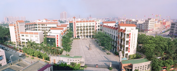 东莞市塘厦第一小学
